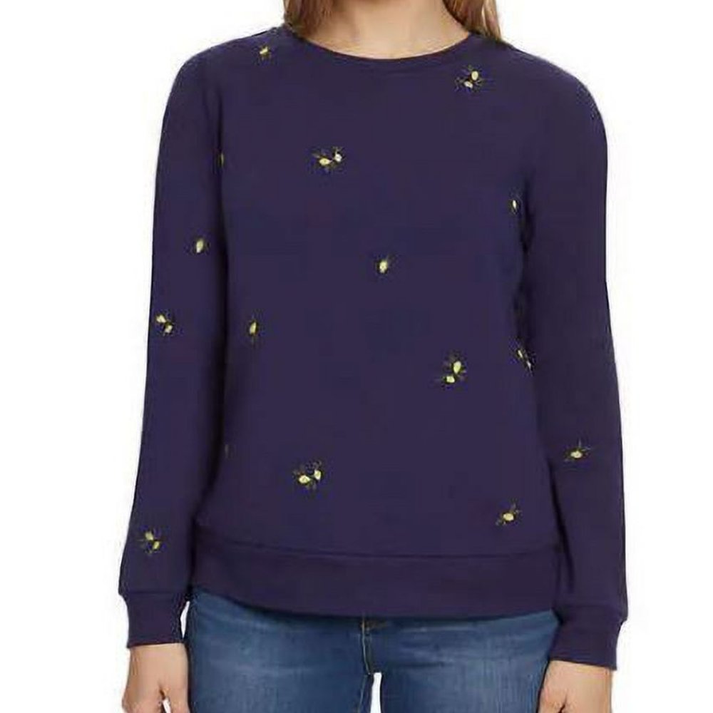 Women's Crewneck Top.